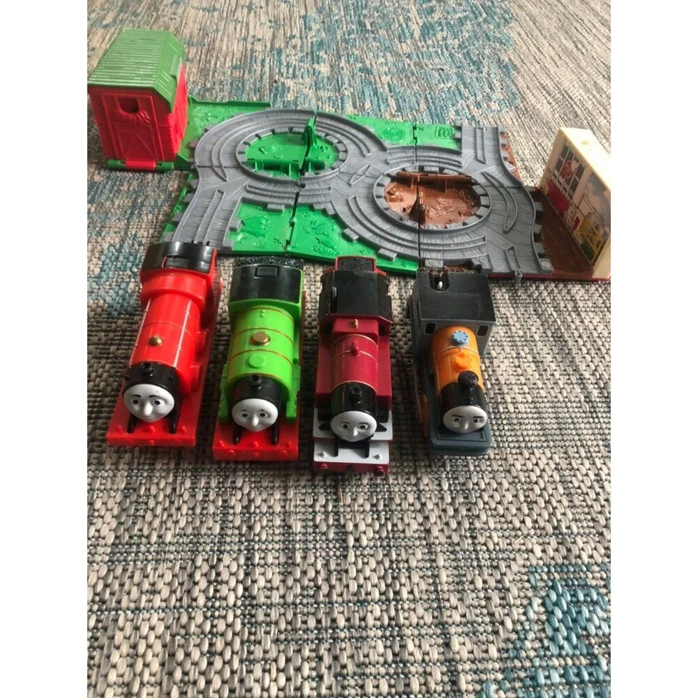 Thomas the tank toy engine lot